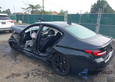 2022 BMW M550Xi из США, поврежденный, VIN WBA13BK06NCH69788